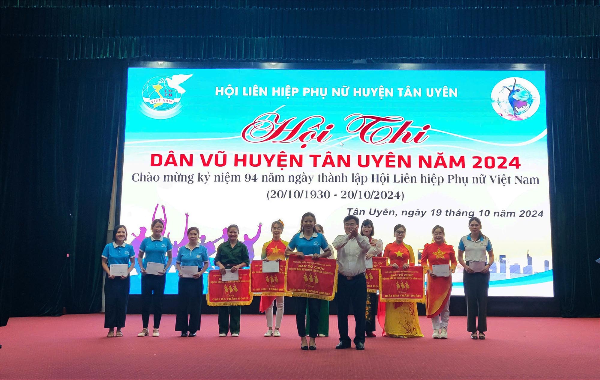 Hội thi dân vũ huyện Tân Uyên năm 2024