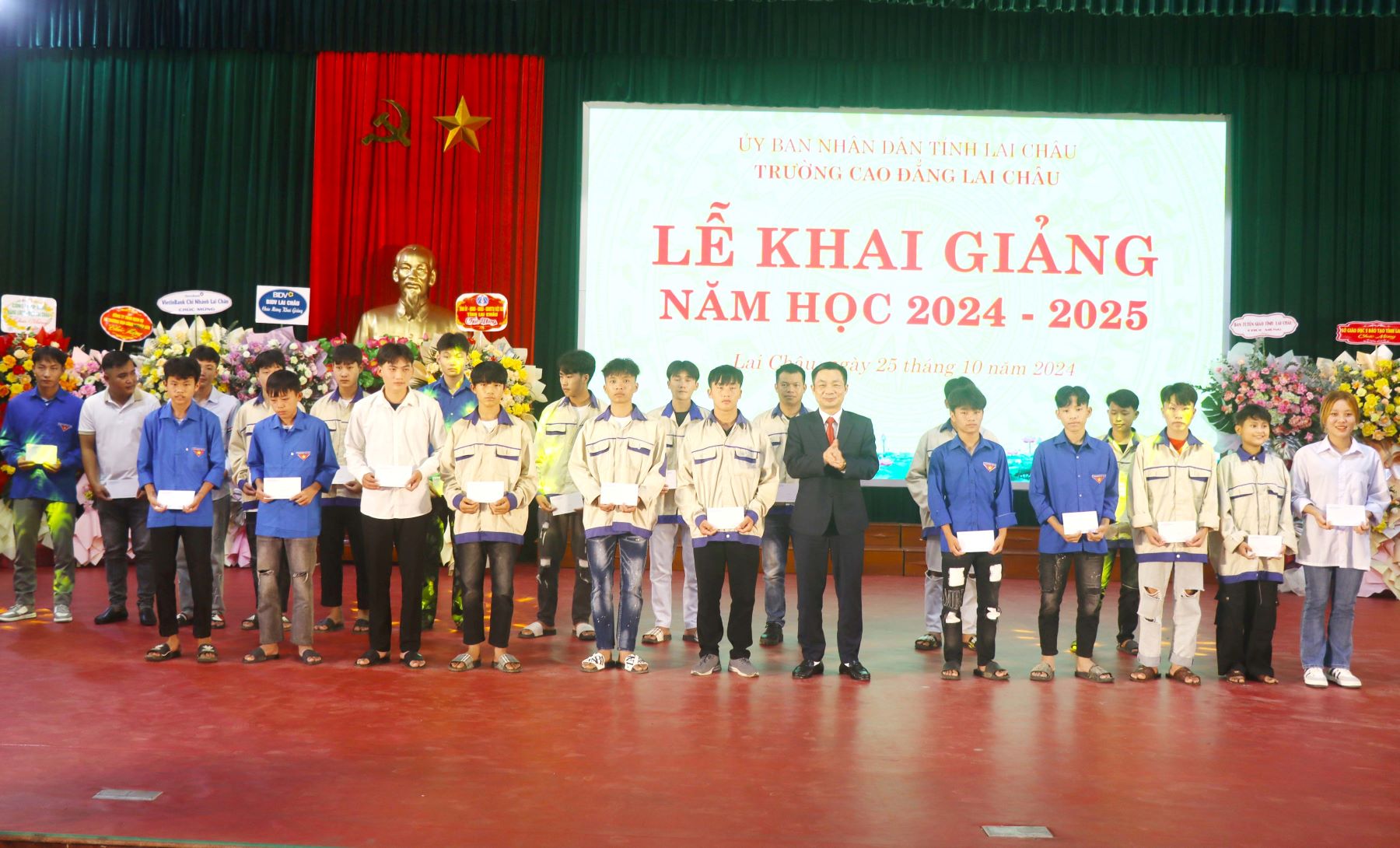 Trường Cao đẳng Lai Châu khai giảng năm học 2024-2025