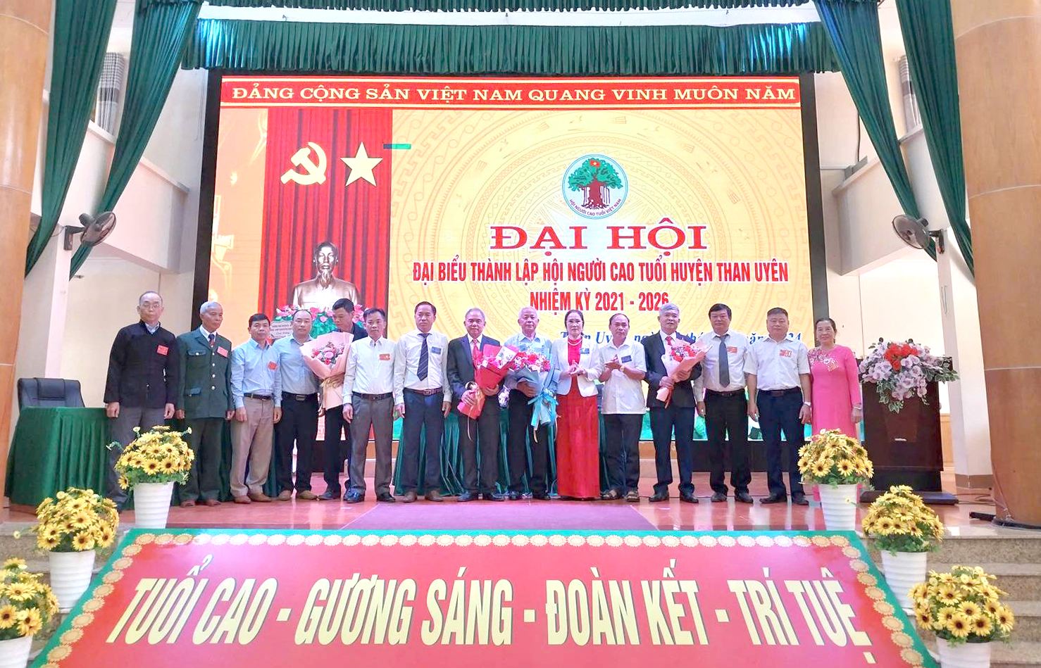 Đại hội Đại biểu thành lập Hội Người cao tuổi huyện Than Uyên