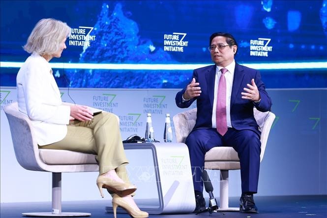 Thủ tướng Phạm Minh Chính phát biểu tại Hội nghị Sáng kiến đầu tư tương lai tại Saudi Arabia