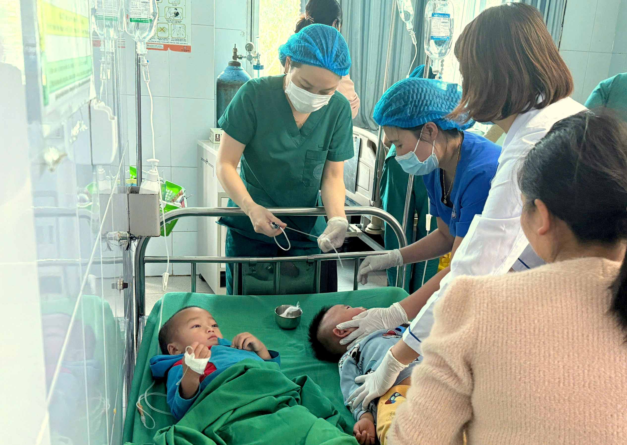 2 trẻ mầm non nghi ngộ độc thuốc diệt chuột