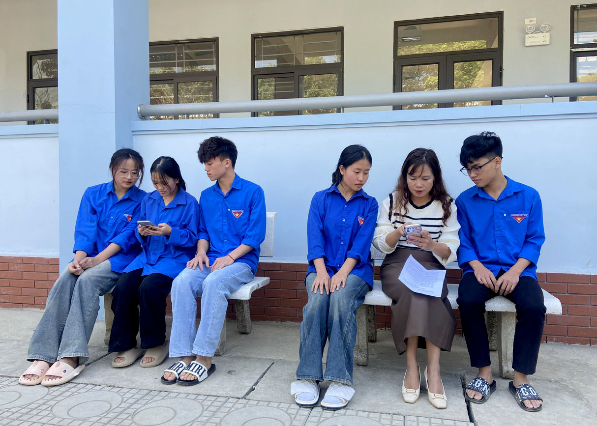 54.431 lượt người dự thi “Tìm hiểu về học tập và làm theo tư tưởng, đạo đức, phong cách Hồ Chí Minh”