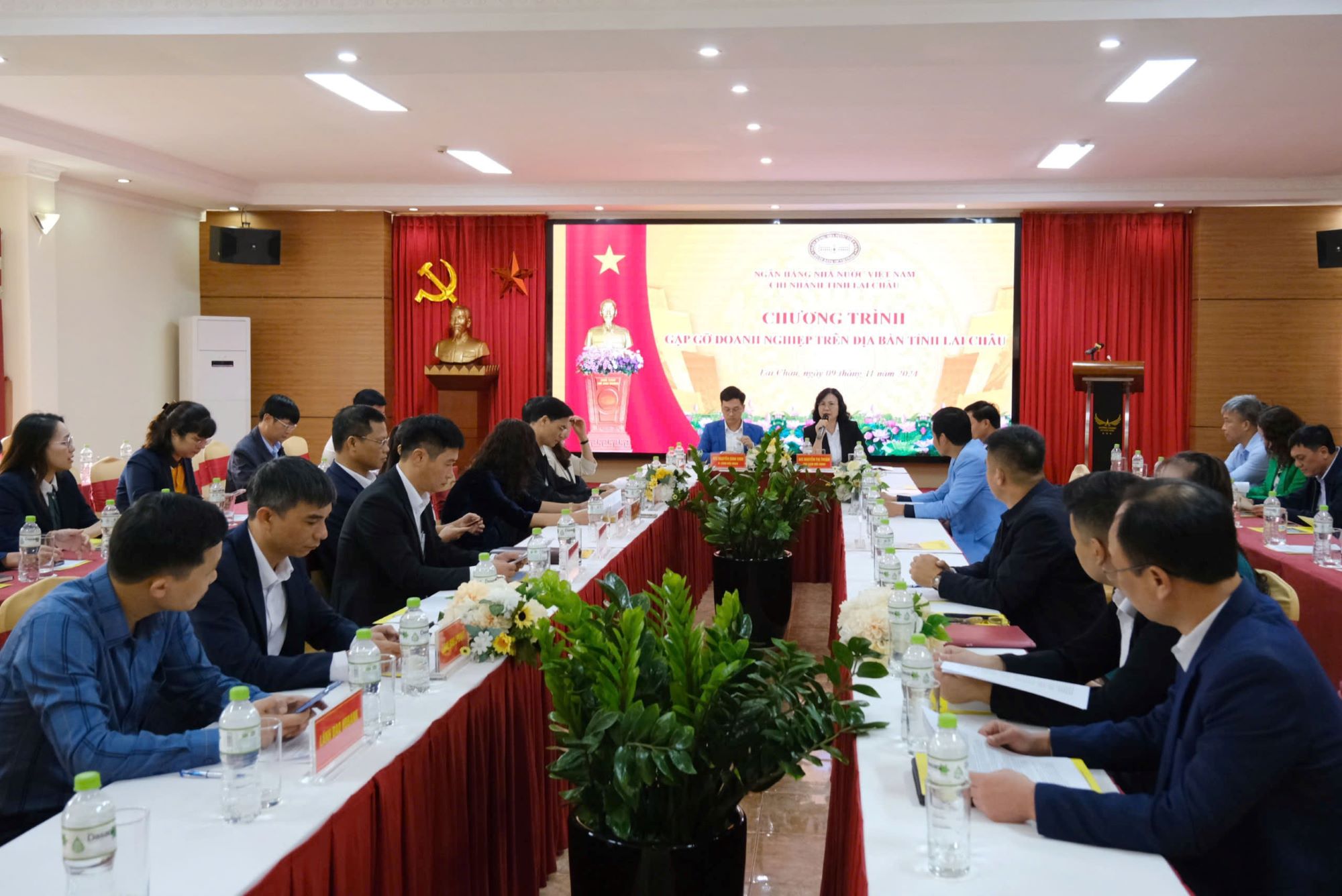 Gặp gỡ doanh nghiệp trên địa bàn tỉnh