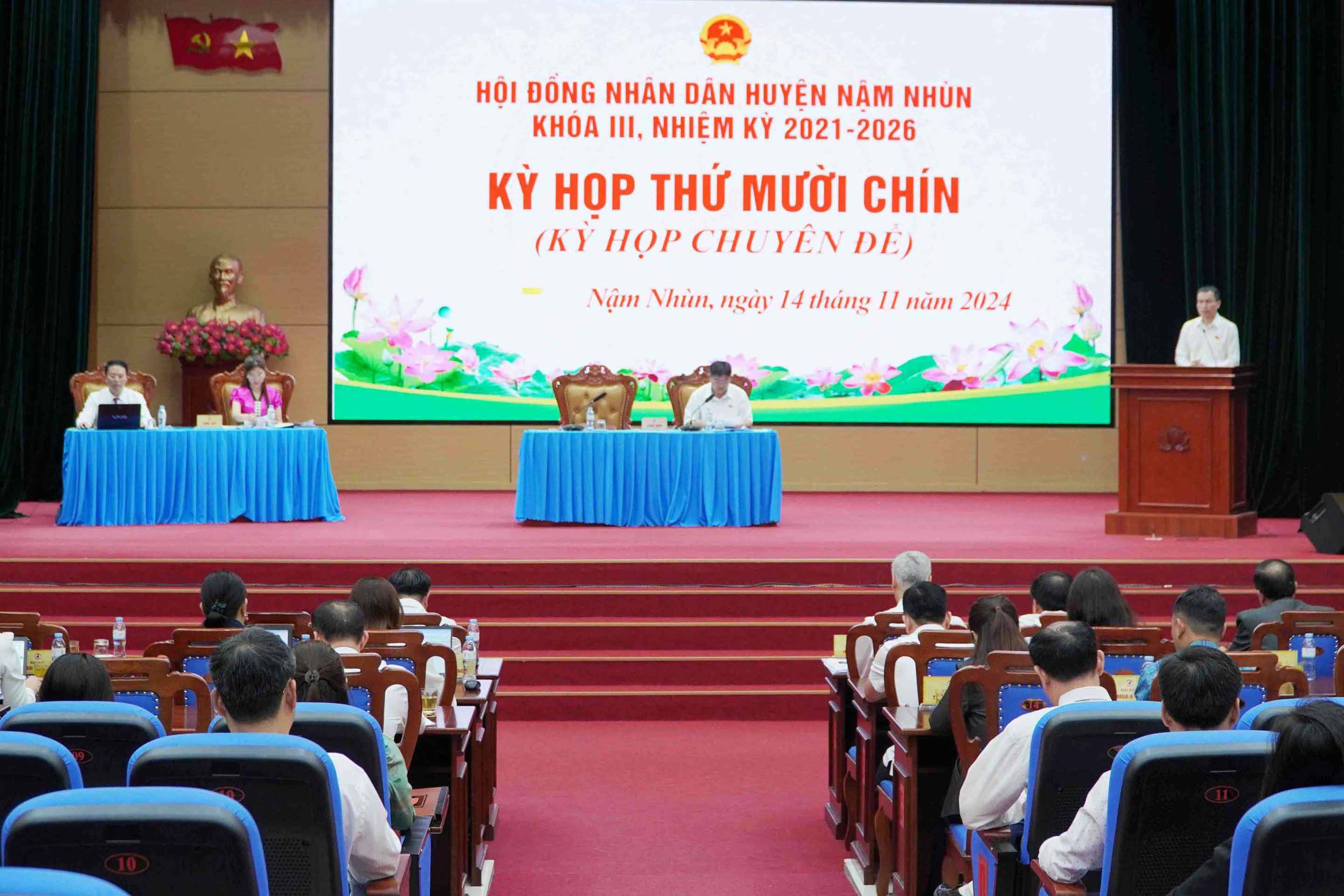 Kỳ họp thứ mười chín (kỳ họp chuyên đề) HĐND huyện Nậm Nhùn khóa III, nhiệm kỳ 2021 – 2026