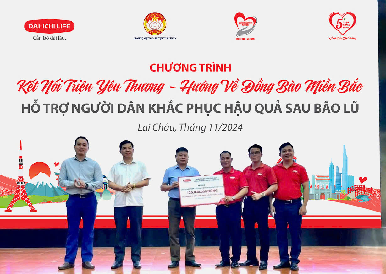 Dai-ichi Life Việt Nam tiếp tục hỗ trợ người dân sau bão lũ tại Lai Châu
